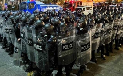 В Грузии полиция применила слезоточивый газ против участников акции протеста